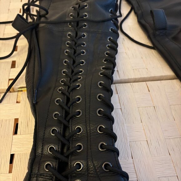 Dr. Marten Black Azreya Max Leather 26-Eye Platform Thigh-high Boots - Picture 3 of 4